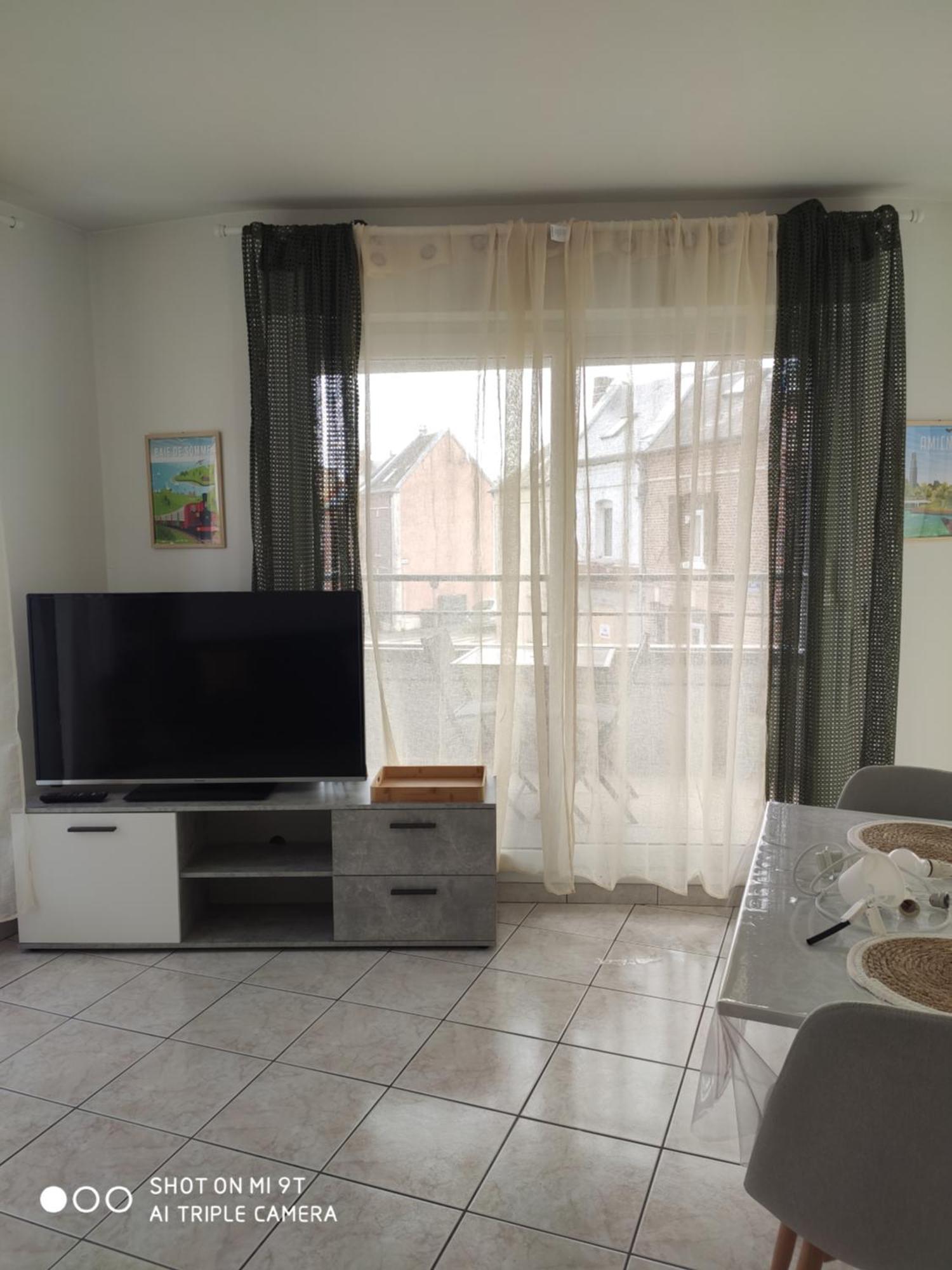 Ferienwohnung Sublime T2 Lumineux Avec Balcon - Rue Gratuite Amiens Exterior foto