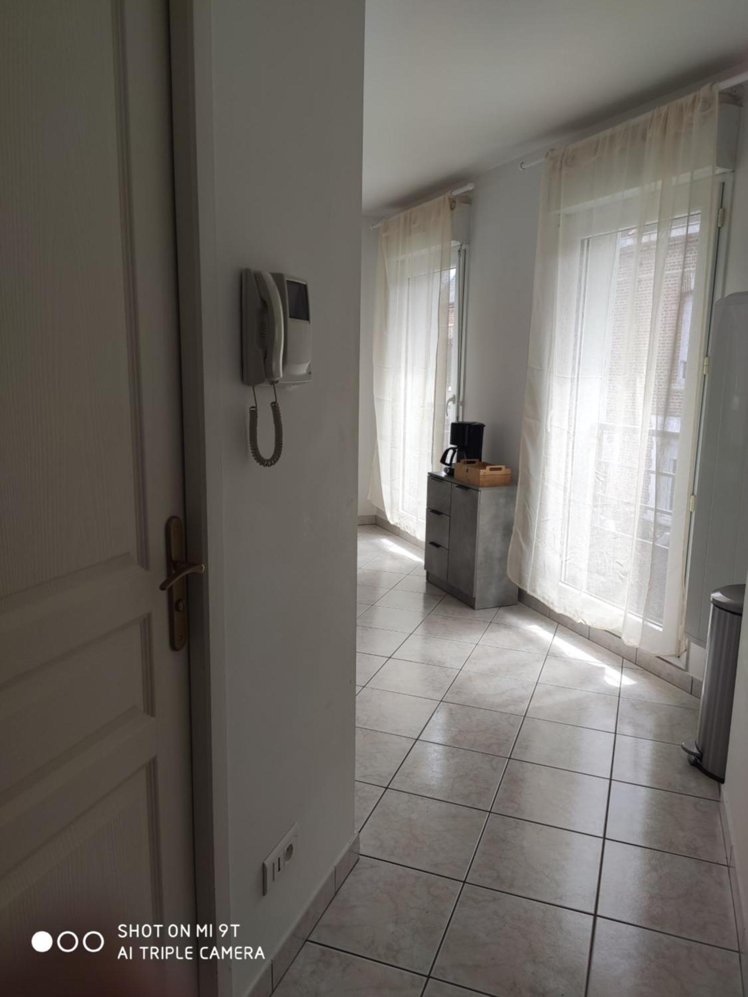 Ferienwohnung Sublime T2 Lumineux Avec Balcon - Rue Gratuite Amiens Exterior foto